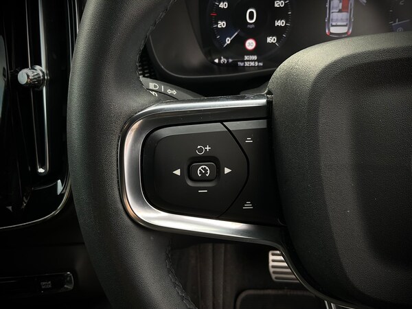 Used Volvo XC40 2022 for sale - 75512541: Photo 25