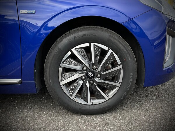 Used Hyundai IONIQ 2021 for sale - 76030535: Photo 41