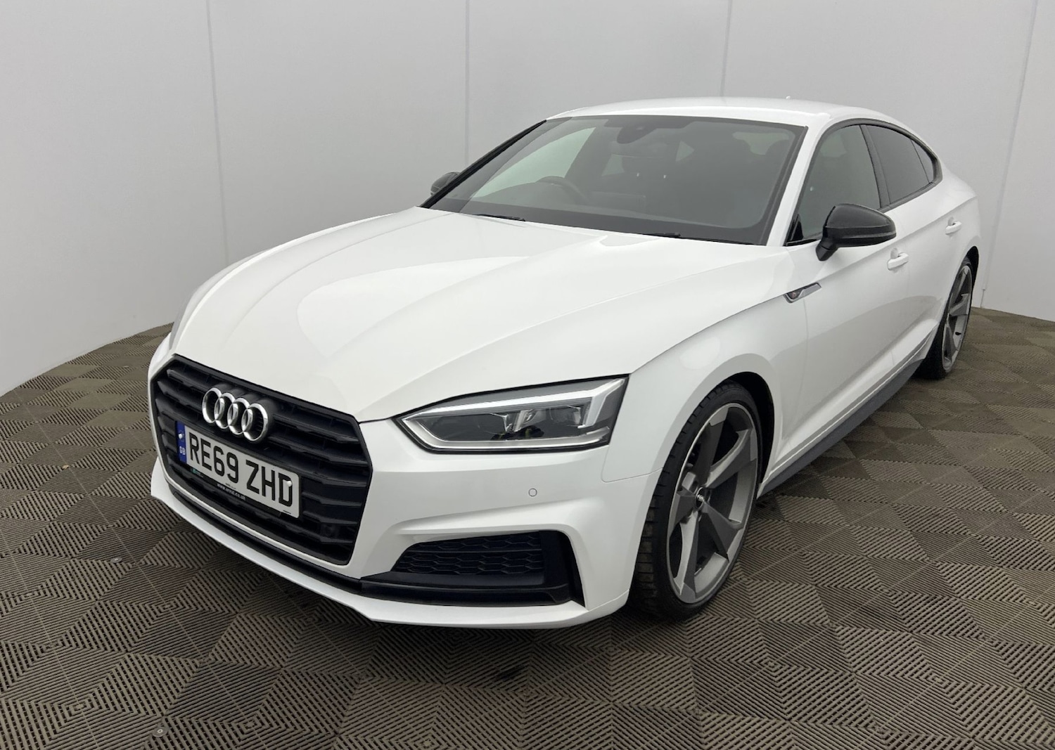 Used Audi A5 2020 for sale - 76368710: Photo 1