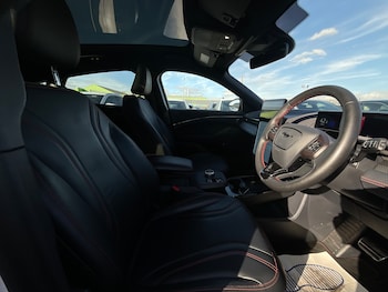 Used Ford Mustang Mach-E 2024 for sale - 77374393: Photo