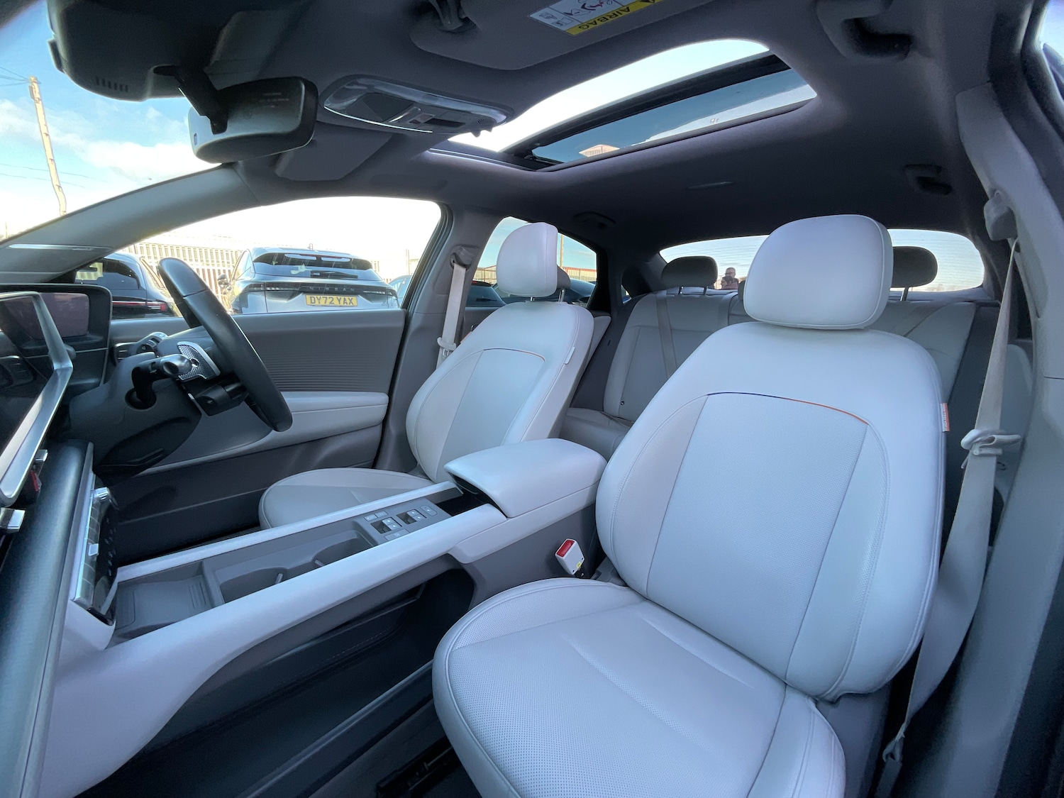 Used Hyundai IONIQ 6 2023 for sale - 77233372: Photo 17