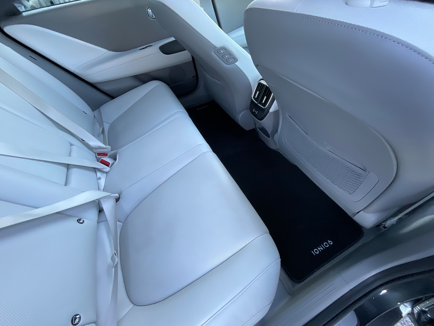 Used Hyundai IONIQ 6 2023 for sale - 77233372: Photo 23