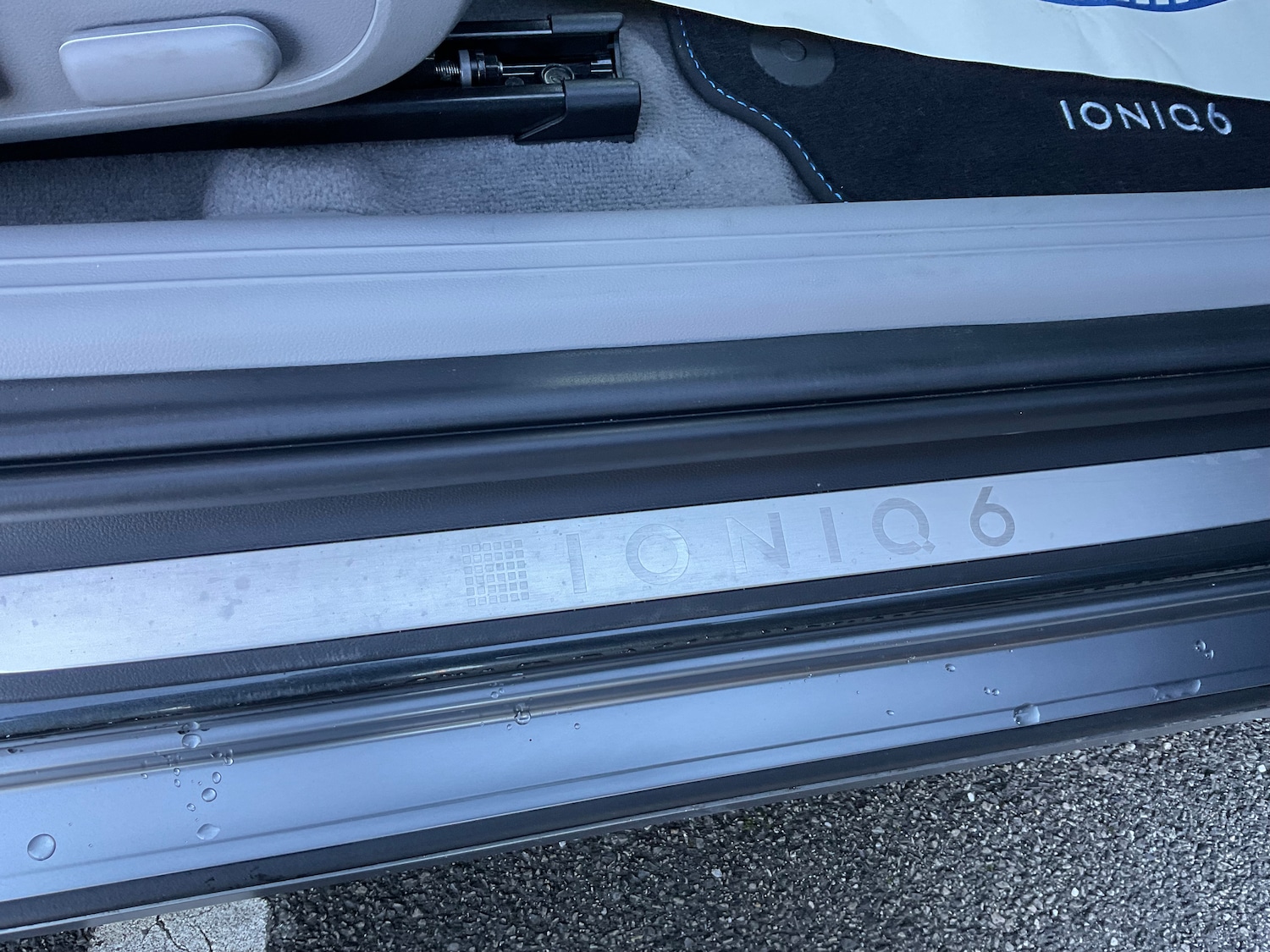 Used Hyundai IONIQ 6 2023 for sale - 77233372: Photo 28