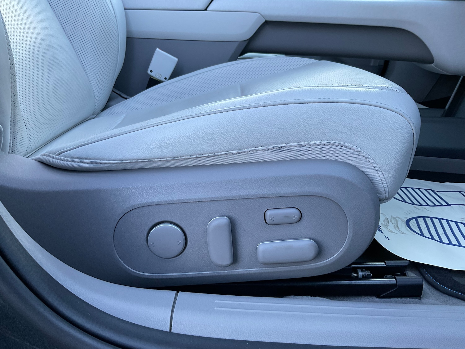 Used Hyundai IONIQ 6 2023 for sale - 77233372: Photo 29