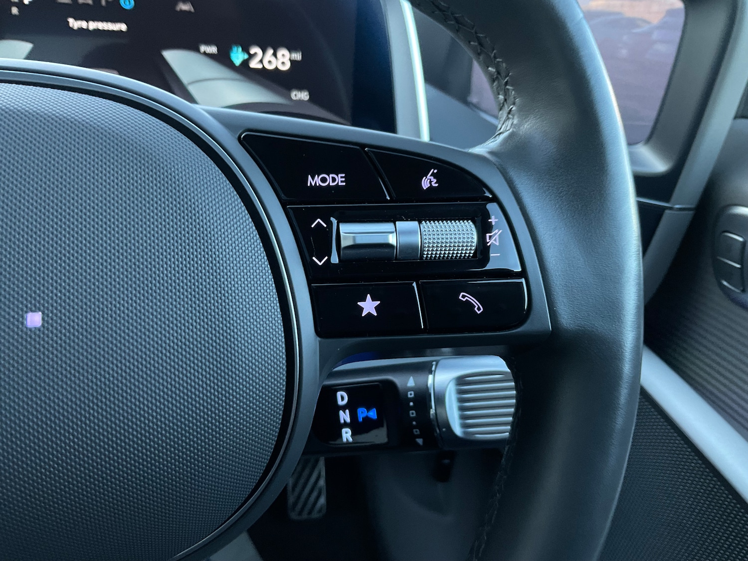 Used Hyundai IONIQ 6 2023 for sale - 77233372: Photo 36