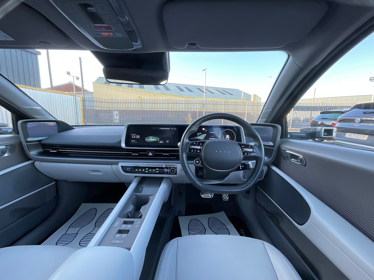 Used Hyundai IONIQ 6 2023 for sale - 77233372: Photo 6