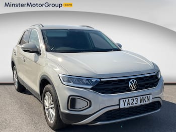 Used Volkswagen T-Roc 2023 for sale - 79630760: Photo