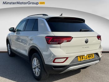 Used Volkswagen T-Roc 2023 for sale - 79630760: Photo