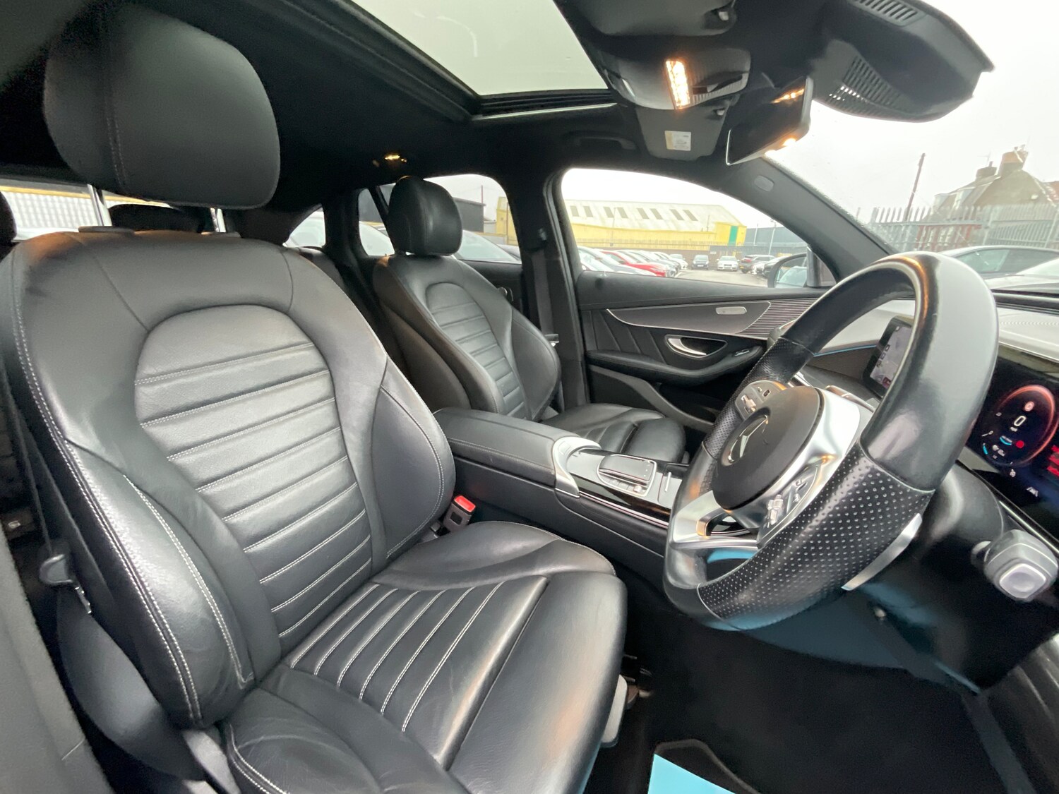 Used Mercedes-Benz EQC 2020 for sale - 78010747: Photo 8