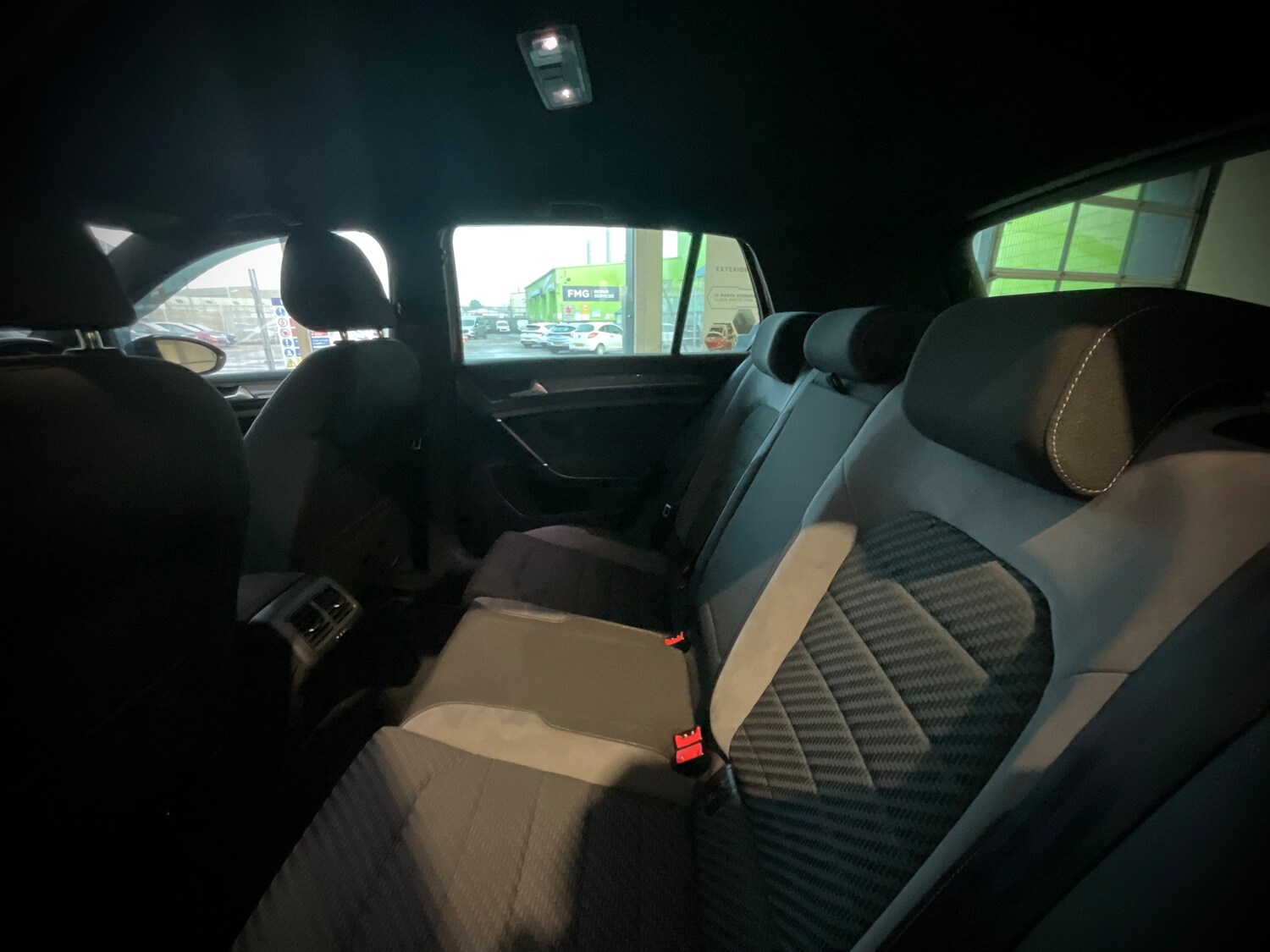 Used Volkswagen Golf 2018 for sale - 77500921: Photo 14