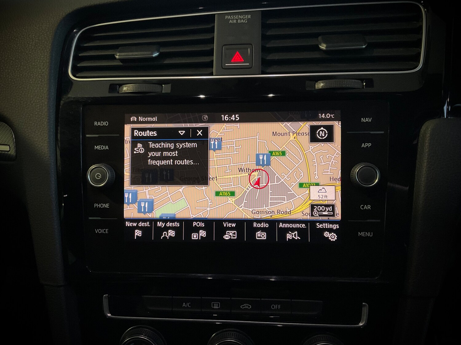 Used Volkswagen Golf 2018 for sale - 77500921: Photo 34