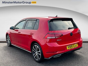 Used Volkswagen Golf 2018 for sale - 77500921: Photo