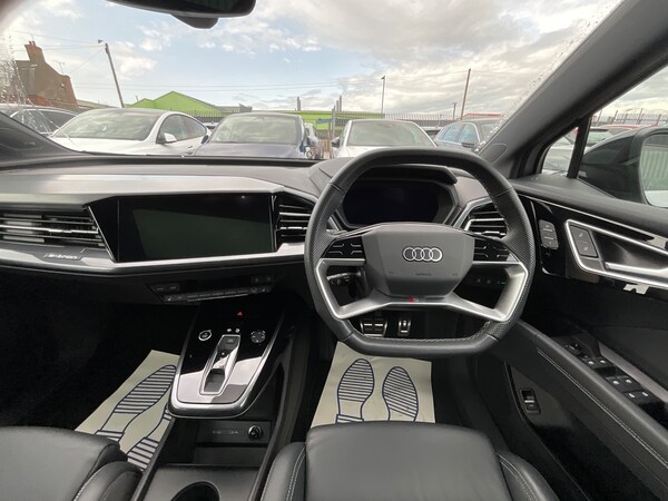 Used Audi Q4 e-tron 2022 for sale - 74723055: Photo 12