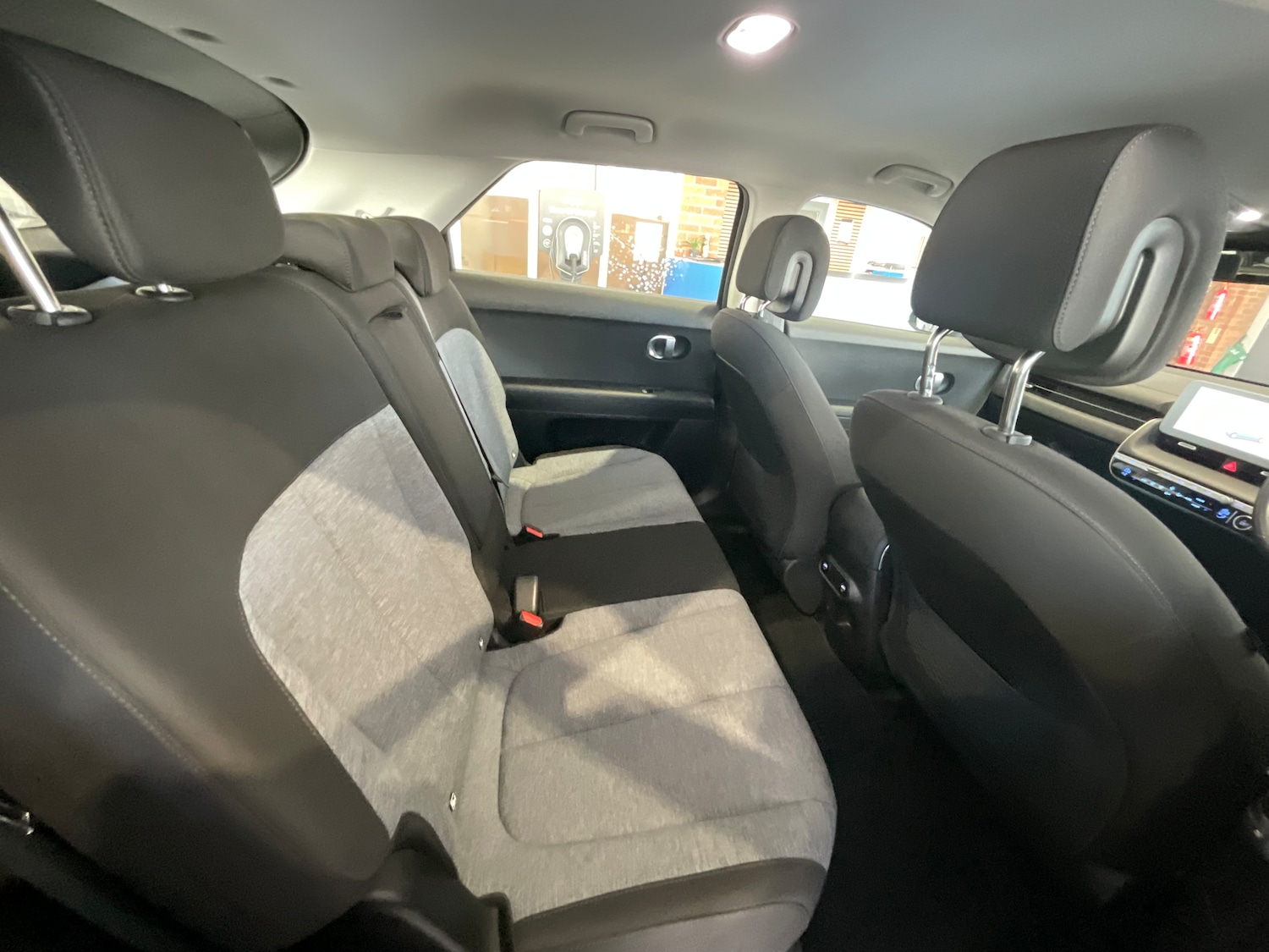 Used Hyundai IONIQ 5 2024 for sale - 77567911: Photo 7