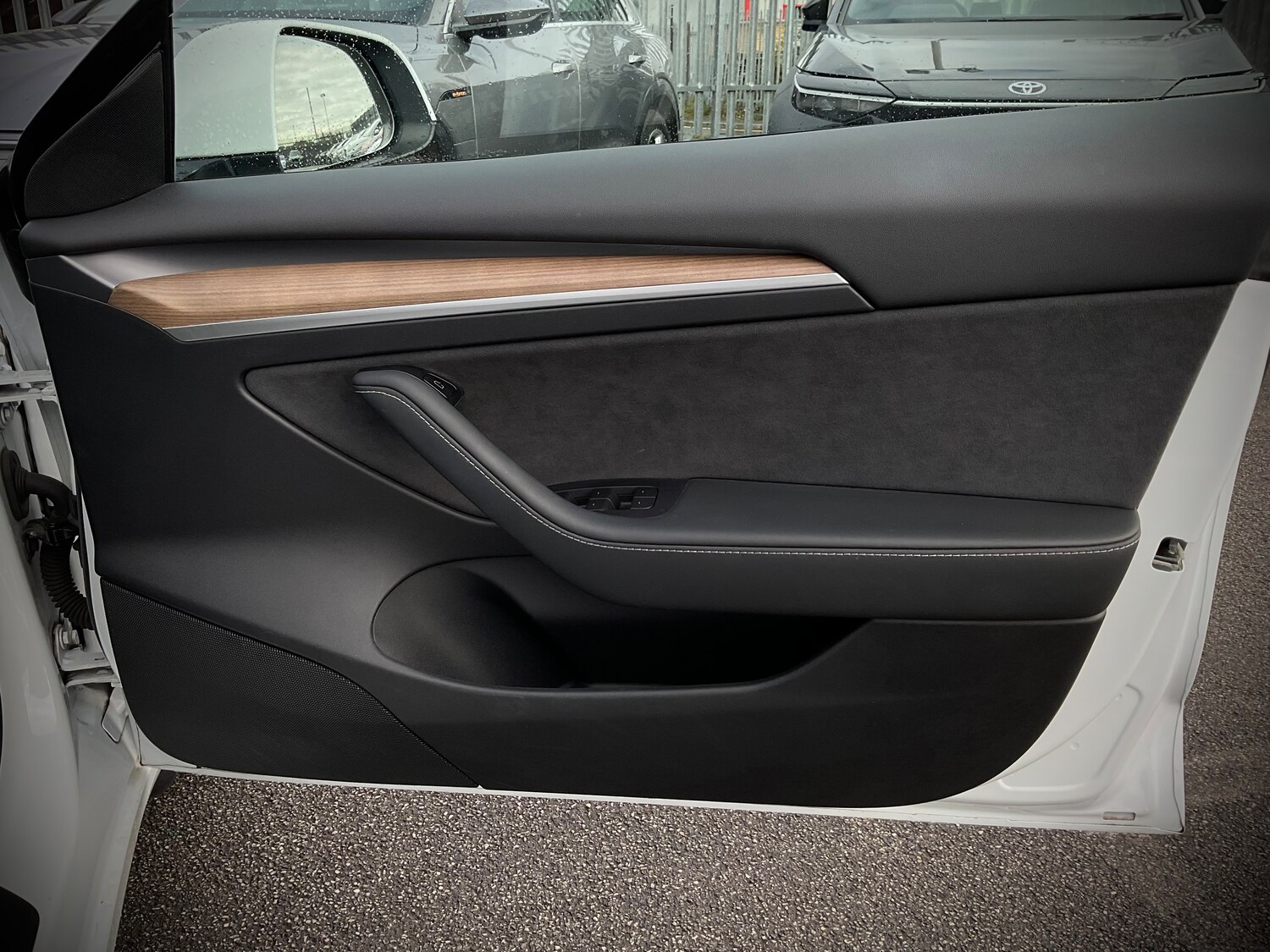 Used Tesla Model 3 2021 for sale - 77500912: Photo 21