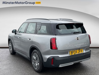 Used MINI Electric Countryman 2024 for sale - 75196384: Photo