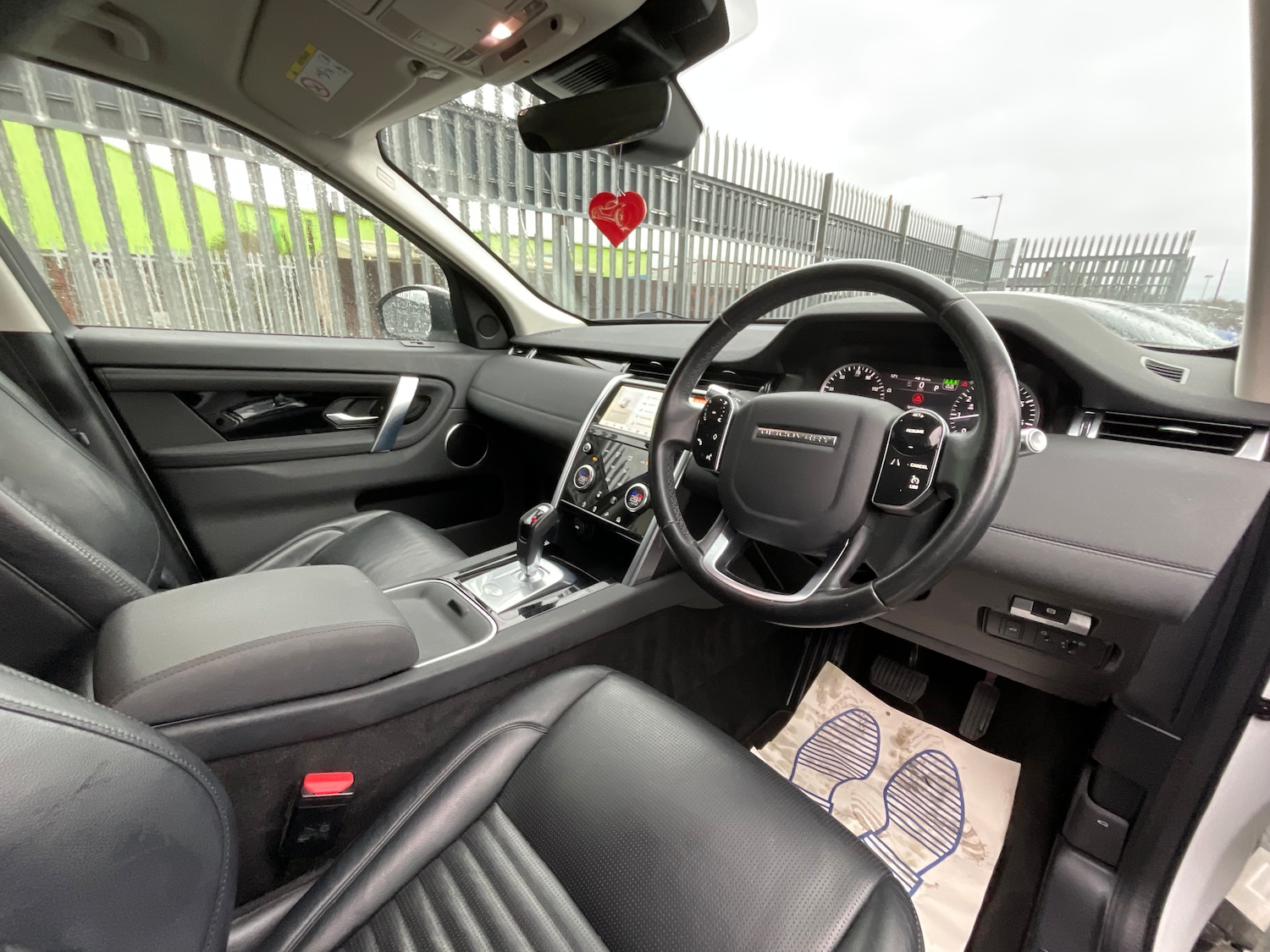 Used Land Rover Discovery Sport 2019 for sale - 76364752: Photo 7