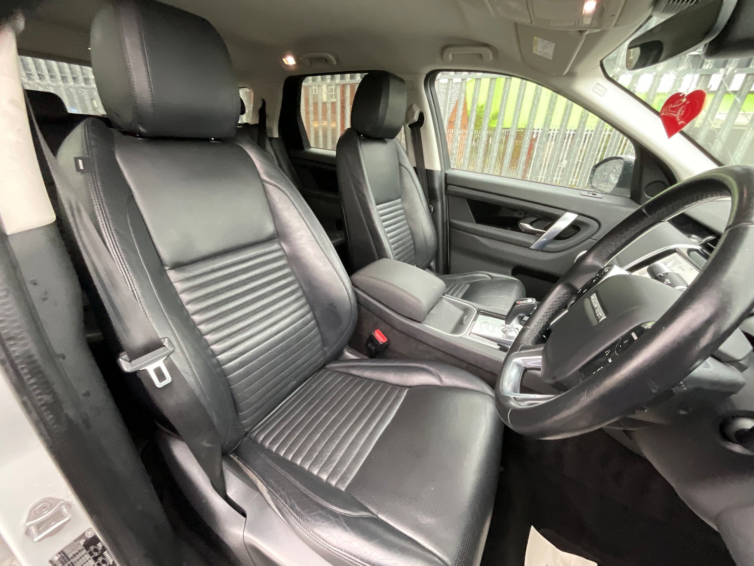 Used Land Rover Discovery Sport 2019 for sale - 76364752: Photo 8