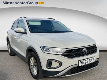Used Volkswagen T-Roc 2023 for sale - 79588520: Photo