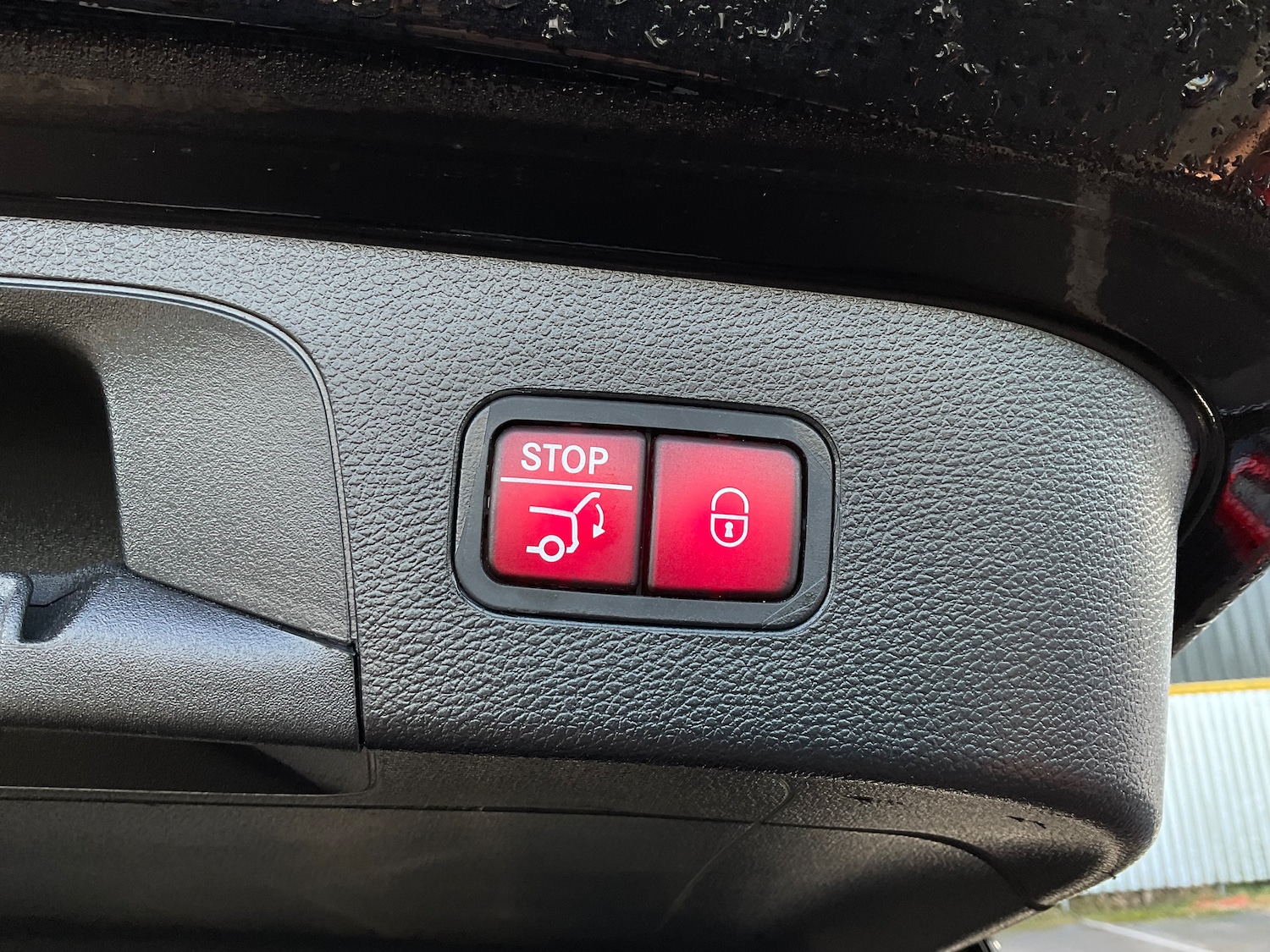 Used Mercedes-Benz EQC 2021 for sale - 77199490: Photo 18