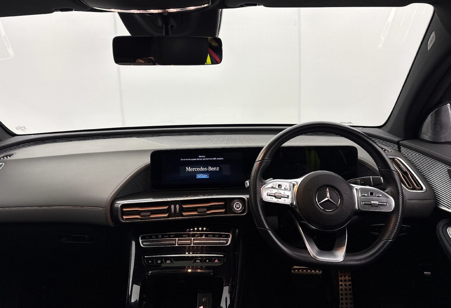 Used Mercedes-Benz EQC 2021 for sale - 77199490: Photo 3