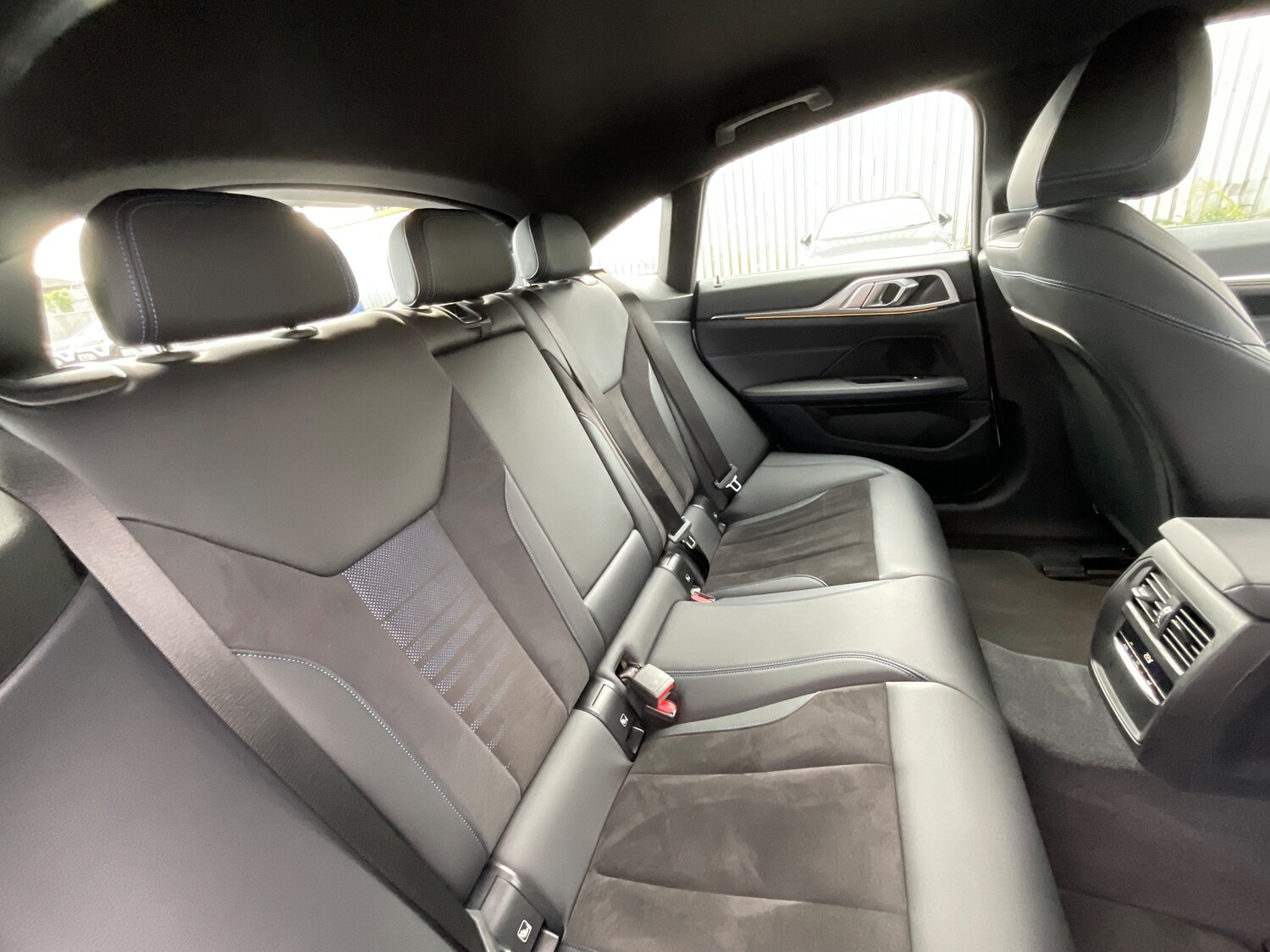 Used BMW i4 2022 for sale - 76412798: Photo 11