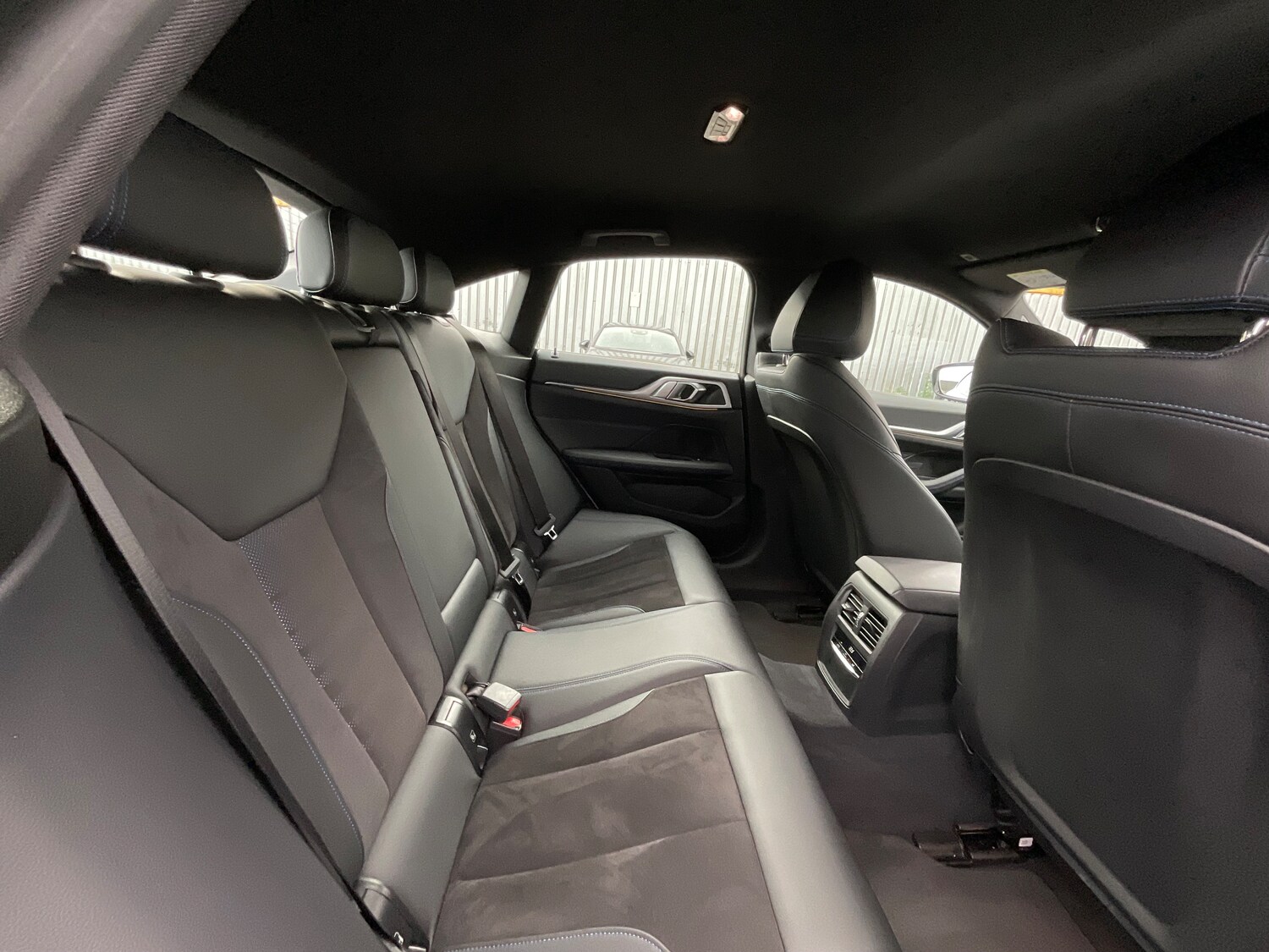 Used BMW i4 2022 for sale - 76412798: Photo 12