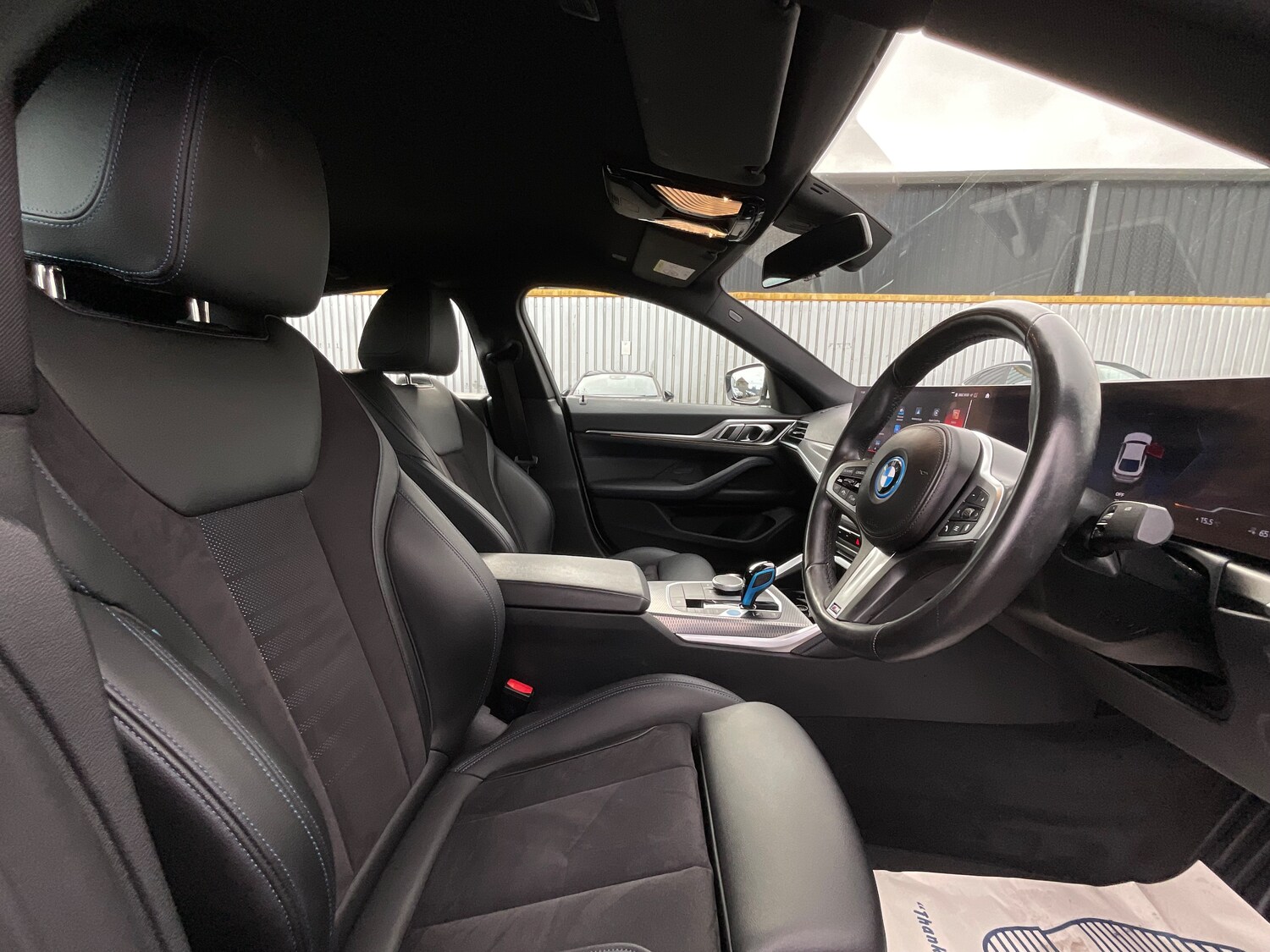 Used BMW i4 2022 for sale - 76412798: Photo 9