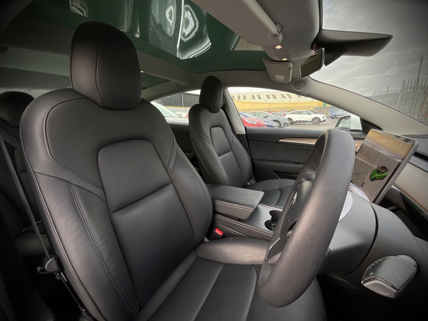 Used Tesla Model 3 2021 for sale - 77661641: Photo 8