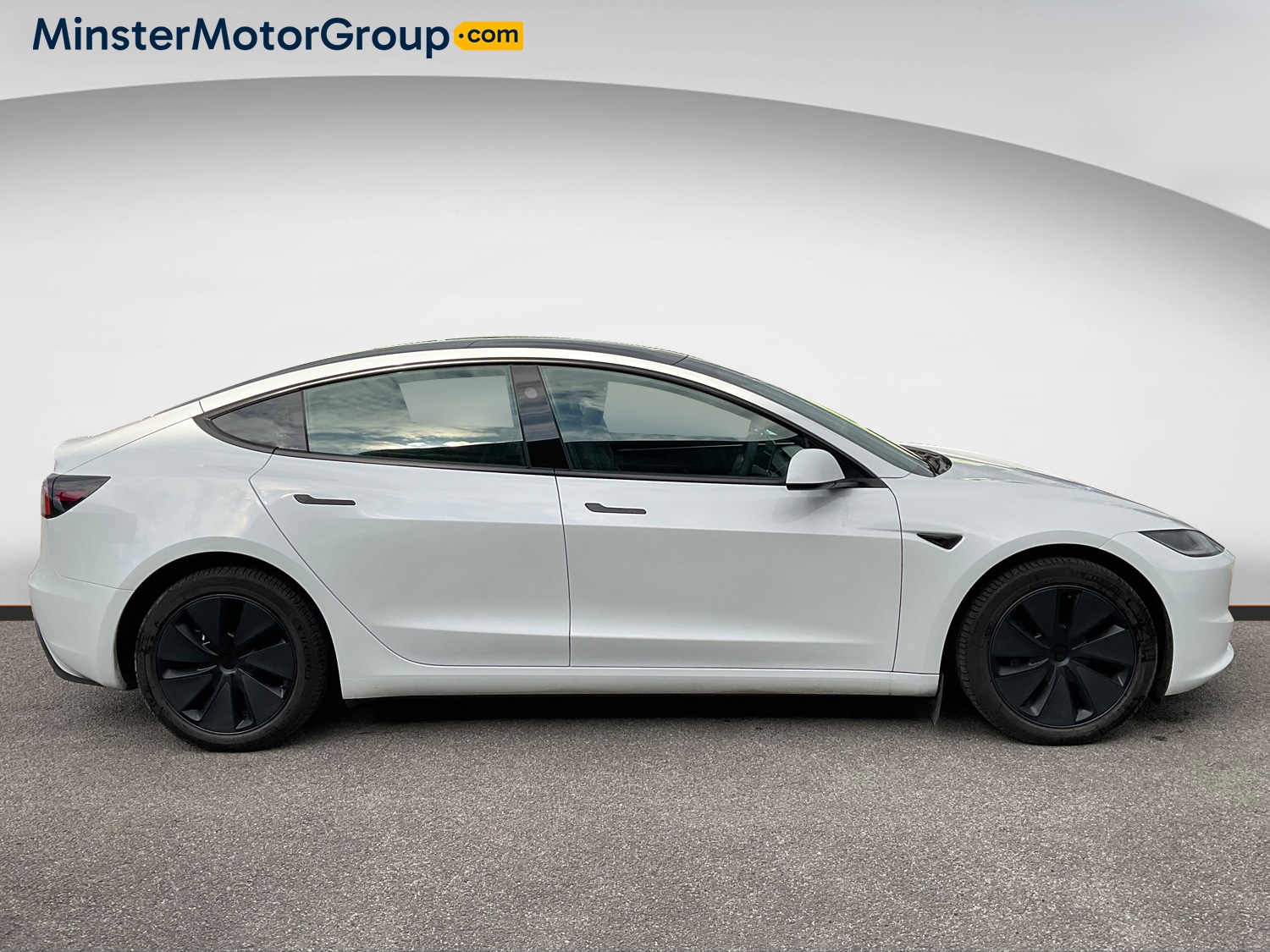 Used Tesla Model 3 2024 for sale - 76649284: Photo 2
