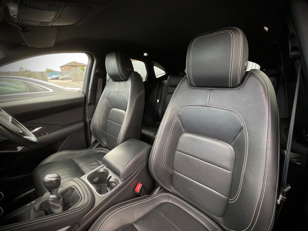 Used Jaguar E-Pace 2019 for sale - 76171311: Photo 17