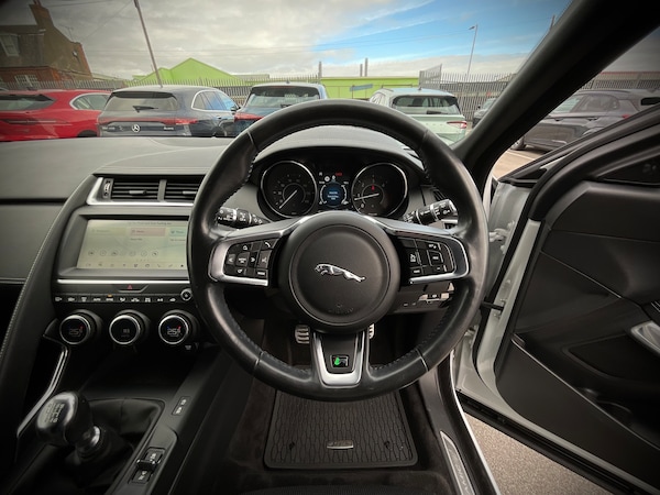 Used Jaguar E-Pace 2019 for sale - 76171311: Photo 22