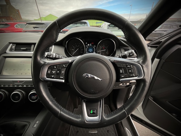 Used Jaguar E-Pace 2019 for sale - 76171311: Photo 23