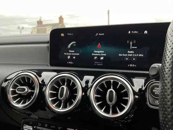 Used Mercedes-Benz A-Class 2019 for sale - 76082015: Photo 36
