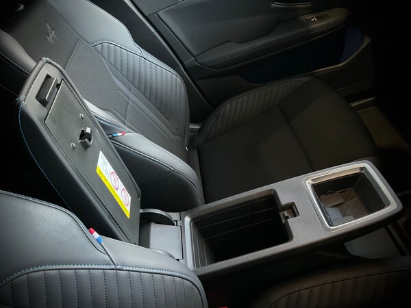 Used Renault Scenic E-Tech 2024 for sale - 75360826: Photo 32