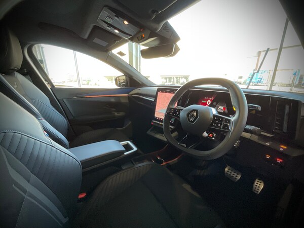 Used Renault Scenic E-Tech 2024 for sale - 75360826: Photo 6