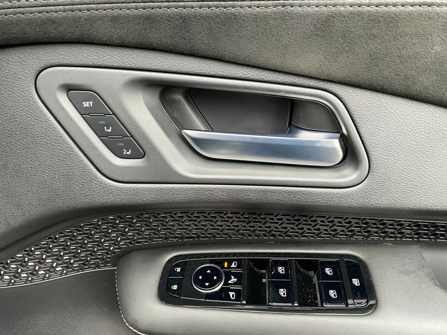 Used Nissan ARIYA 2022 for sale - 76476176: Photo 26