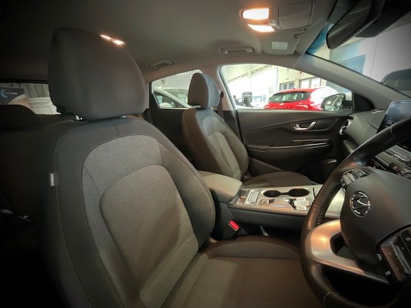 Used Hyundai KONA 2022 for sale - 76194133: Photo 8