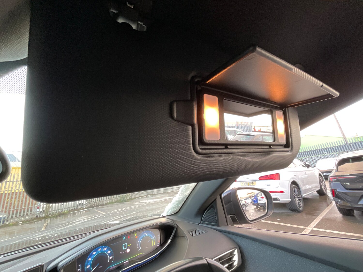 Used Peugeot 3008 2023 for sale - 76236835: Photo 34