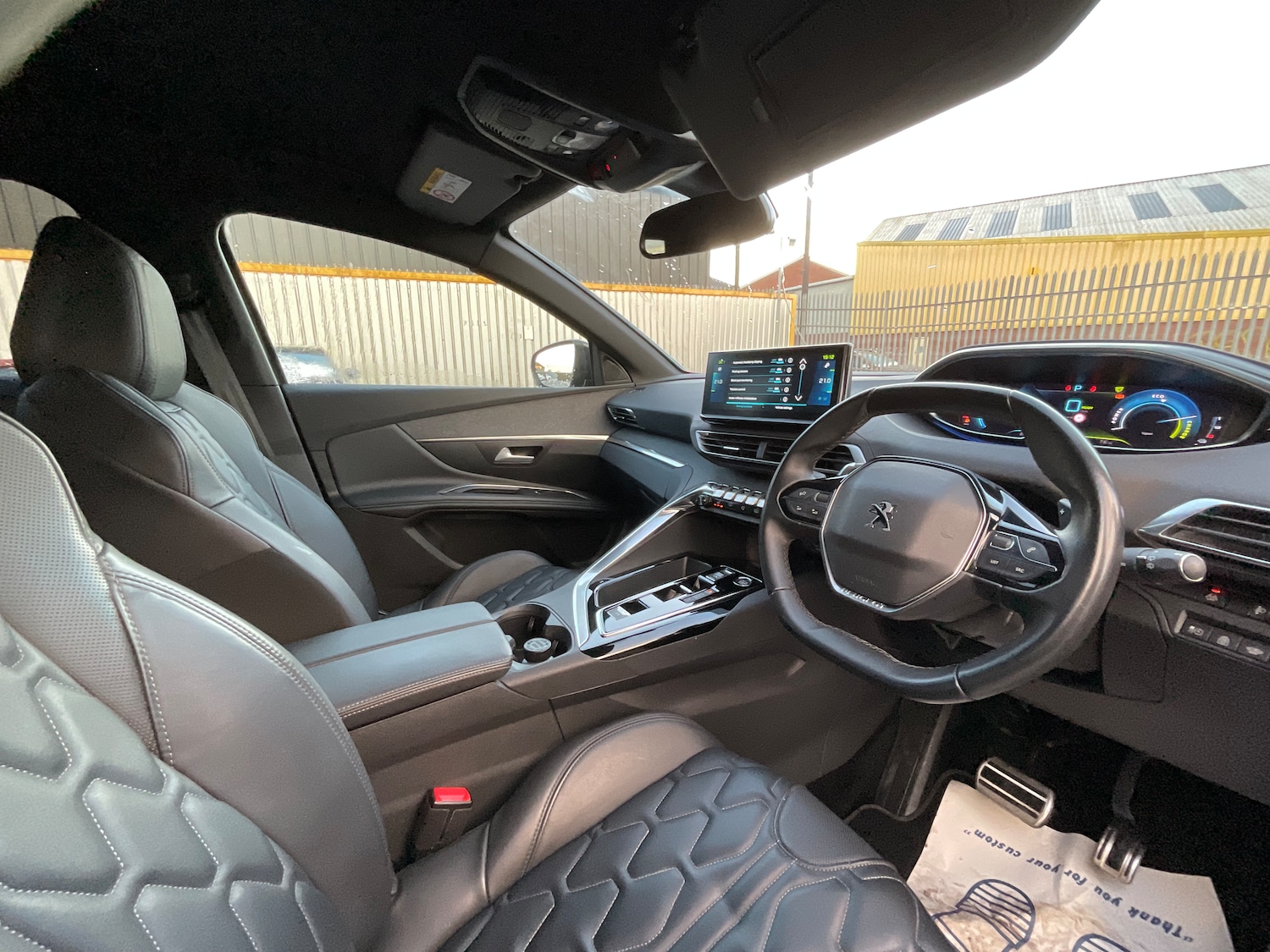 Used Peugeot 3008 2023 for sale - 76236835: Photo 7