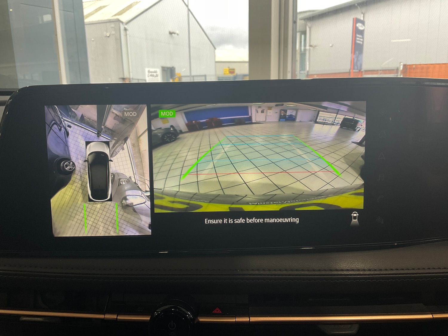 Used Nissan ARIYA 2023 for sale - 77282251: Photo 33