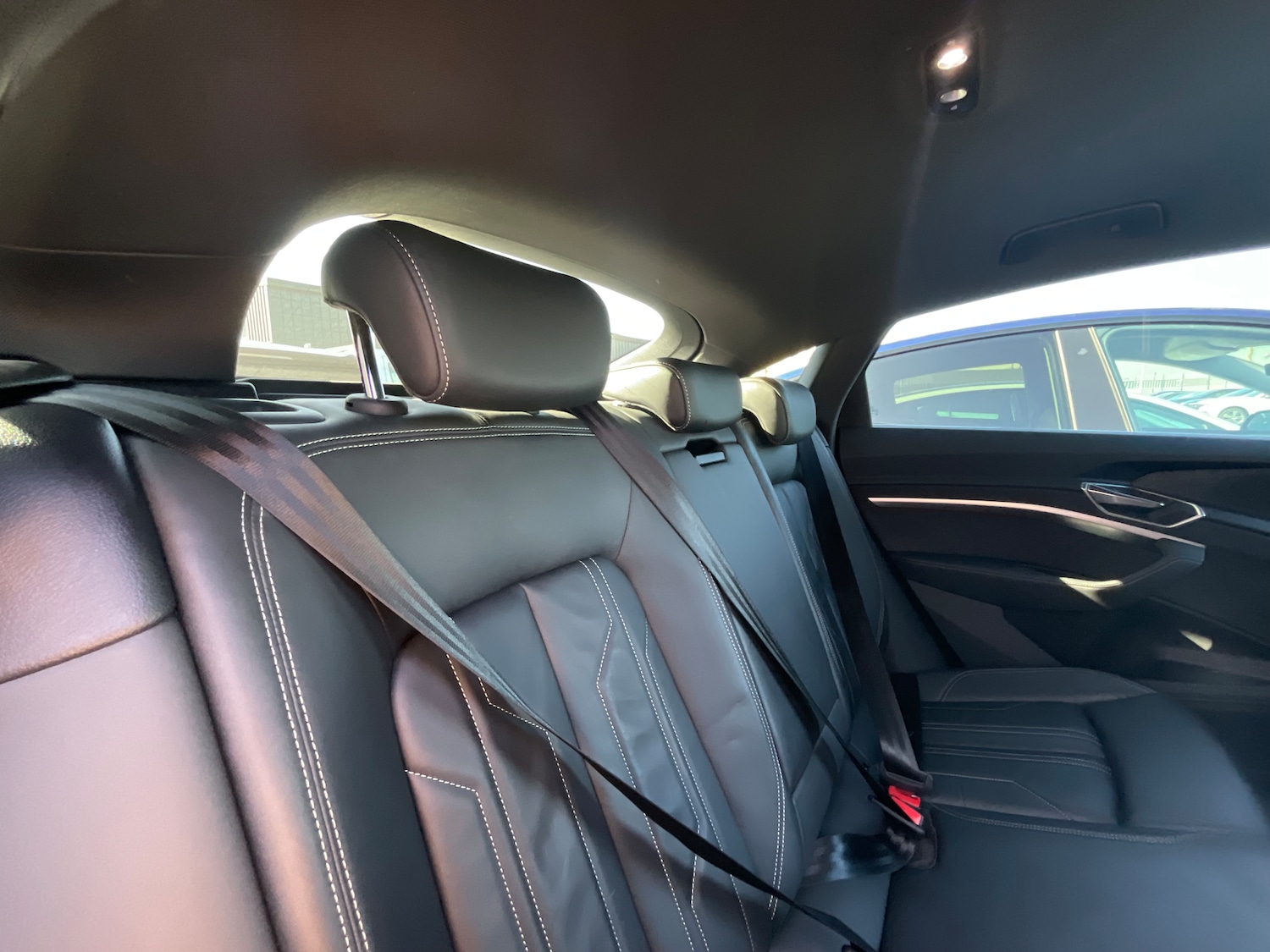 Used Audi e-tron 2022 for sale - 77997896: Photo 11