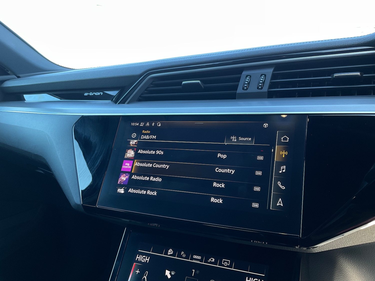 Used Audi e-tron 2022 for sale - 77997896: Photo 40