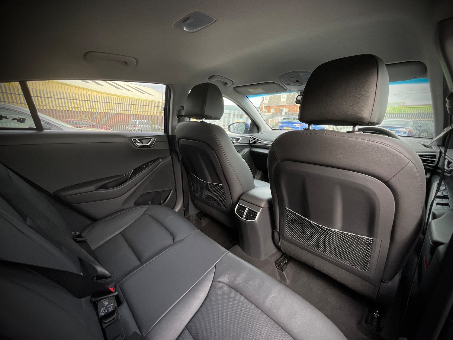 Used Hyundai IONIQ 2021 for sale - 76392000: Photo 10