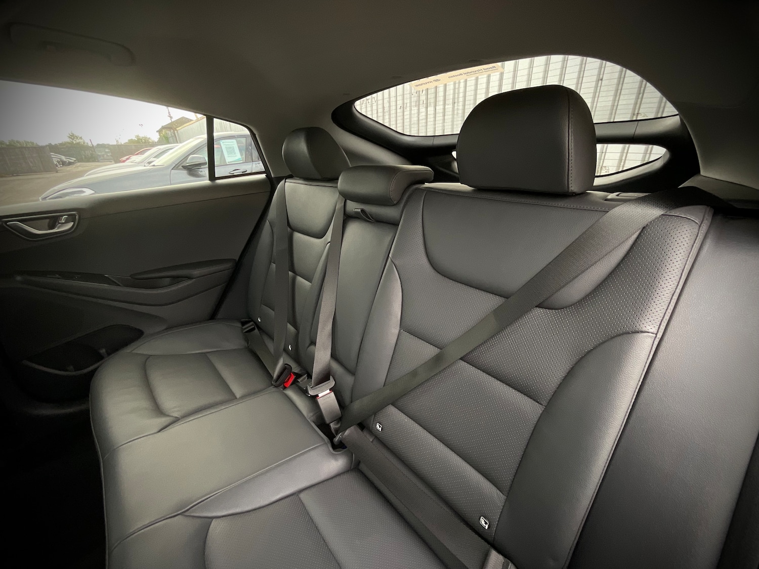 Used Hyundai IONIQ 2021 for sale - 76392000: Photo 14