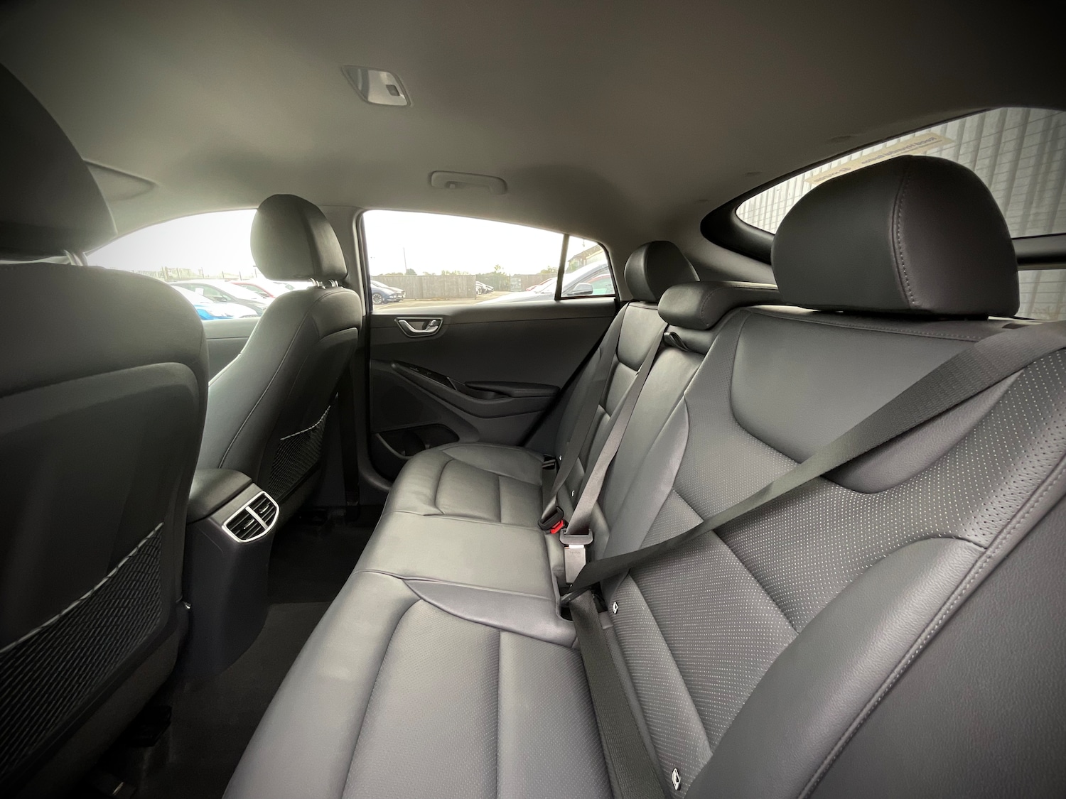 Used Hyundai IONIQ 2021 for sale - 76392000: Photo 15