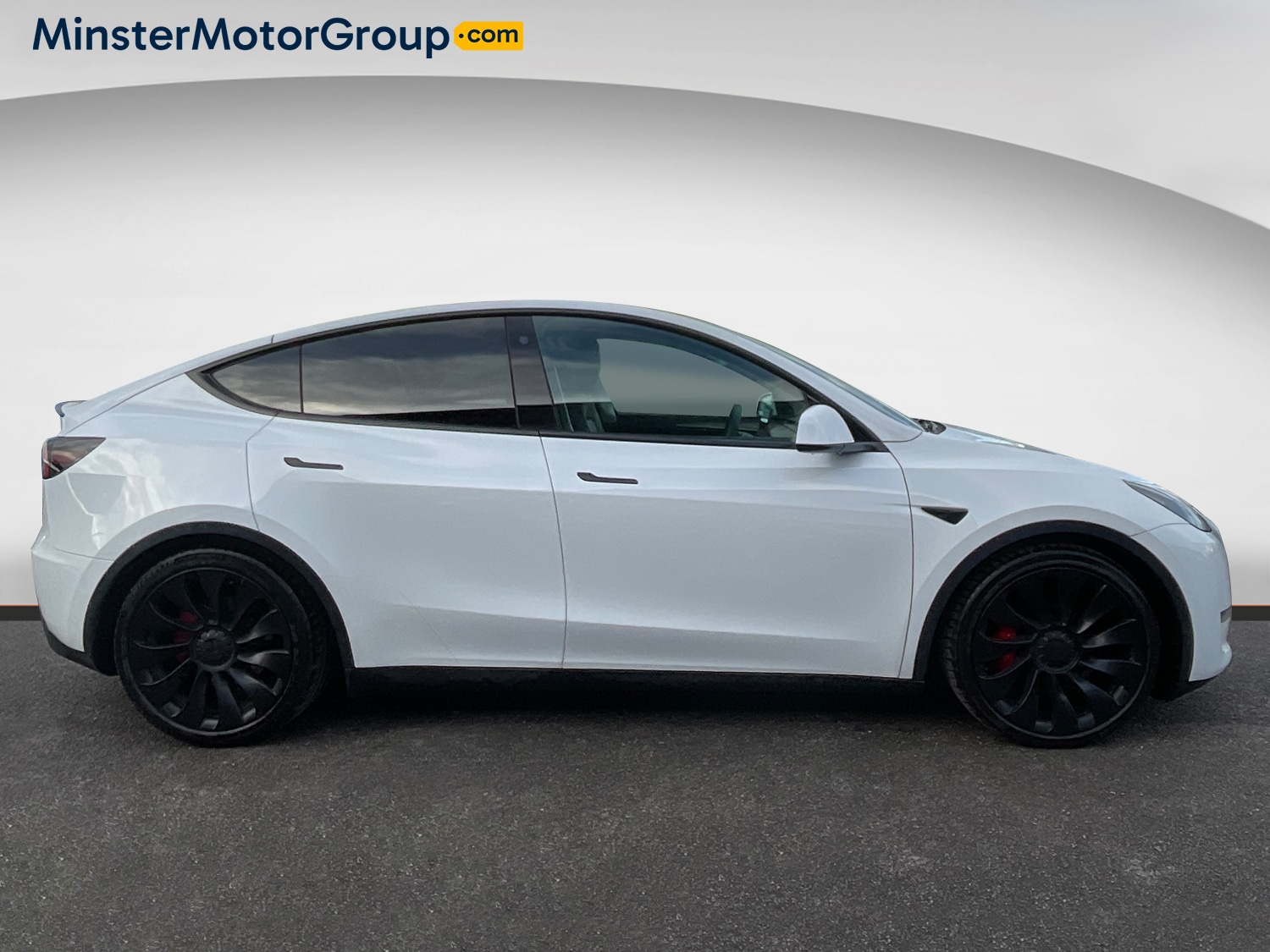 Used Tesla Model Y 2022 for sale - 78063952: Photo 2