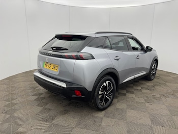 Used Peugeot E-2008 2022 for sale - 77206712: Photo