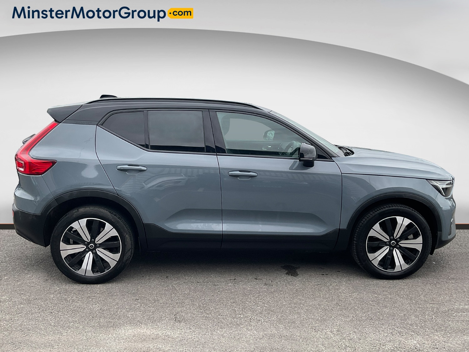 Used Volvo XC40 2023 for sale - 77601708: Photo 2