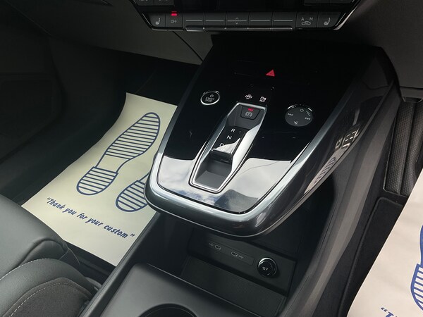 Used Audi Q4 e-tron 2024 for sale - 76304946: Photo 39